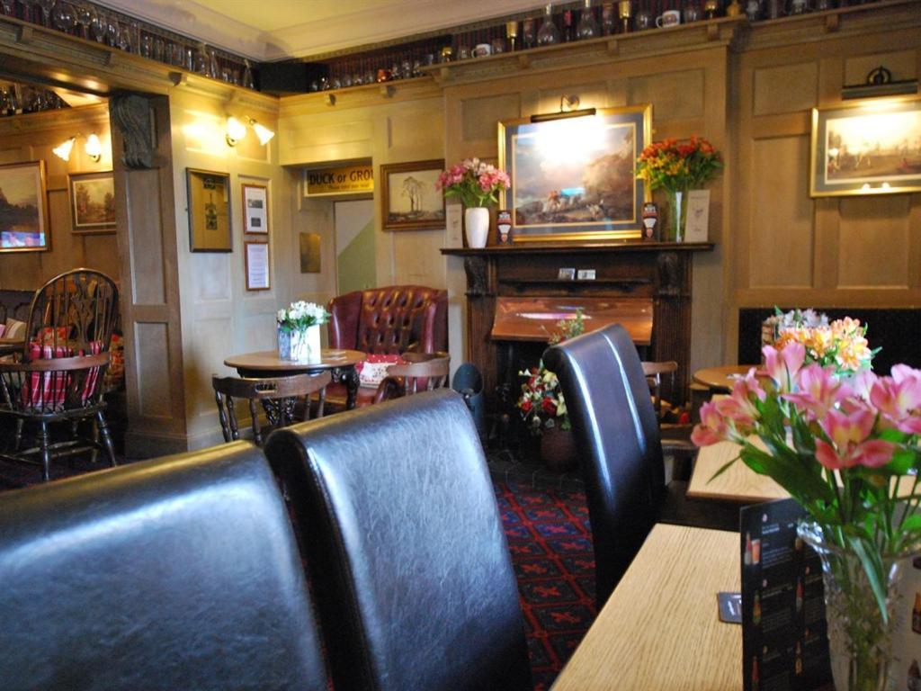 Ferienwohnung The Cross Keys Milnthorpe Exterior foto